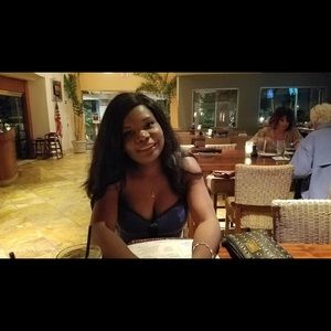 Meet your Posher, Edeline